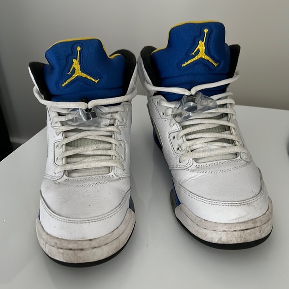 Air Jordan - Picture 1 of 3